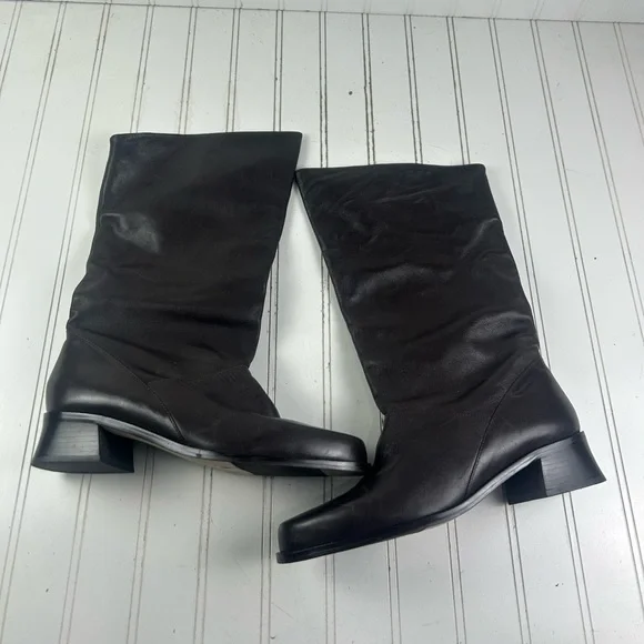 Marcon Shelly Black Leather Boots Vintage Womenโs Size 9W - Picture 2 of 11